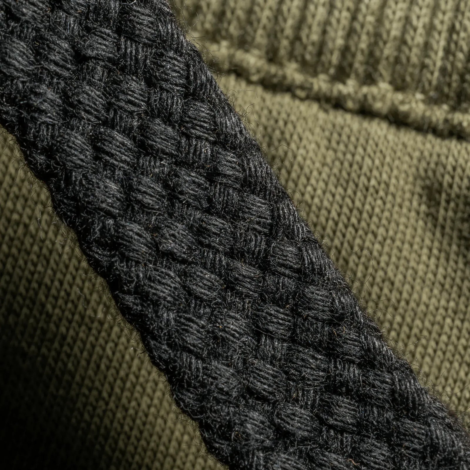 Спортивні штани FitPro ShapeKnit Олива