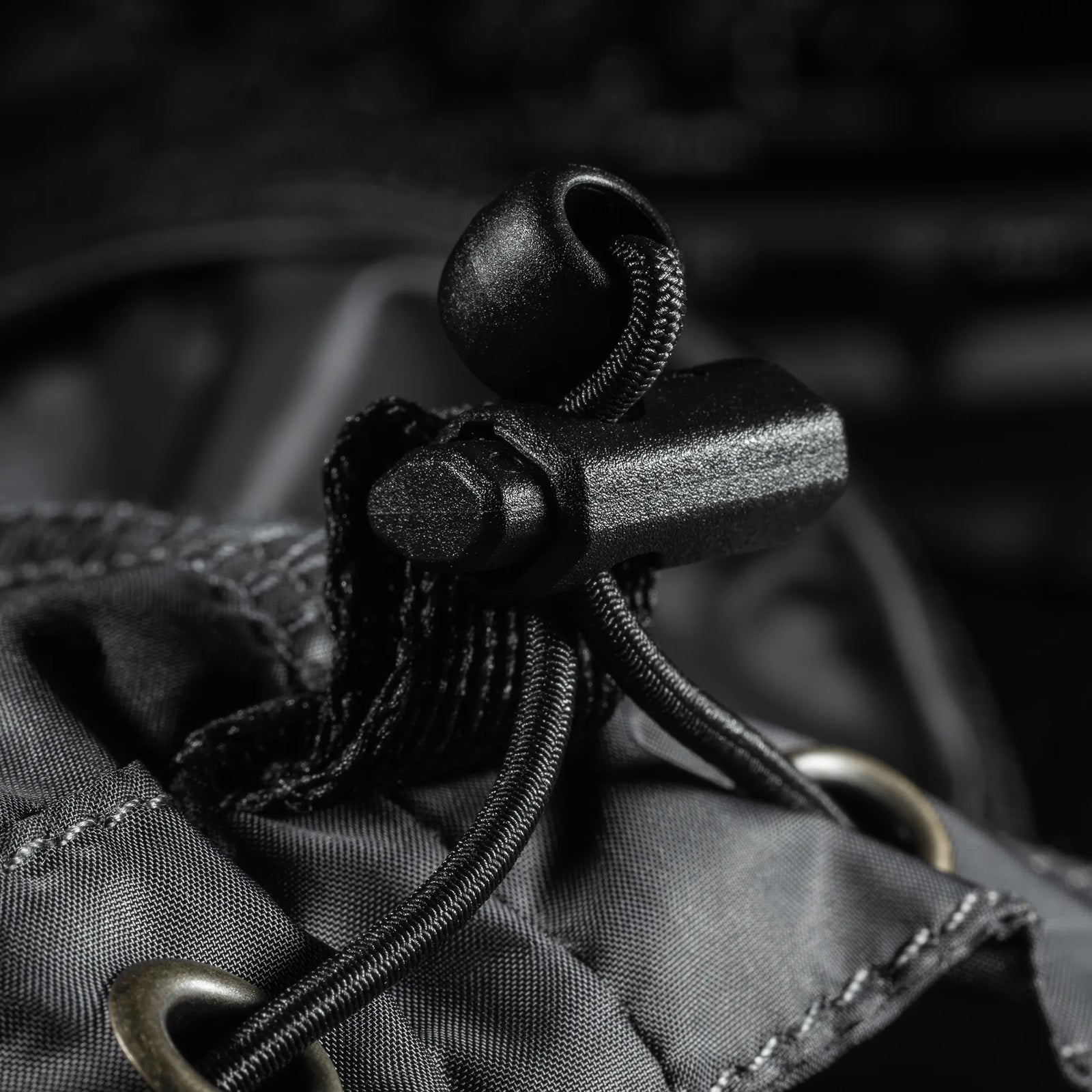 Windout 2.0 Windbreaker Graphite